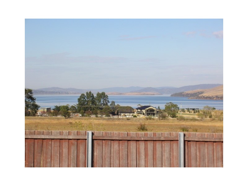 16 Woodleigh Drive, Oakdowns TAS 7019