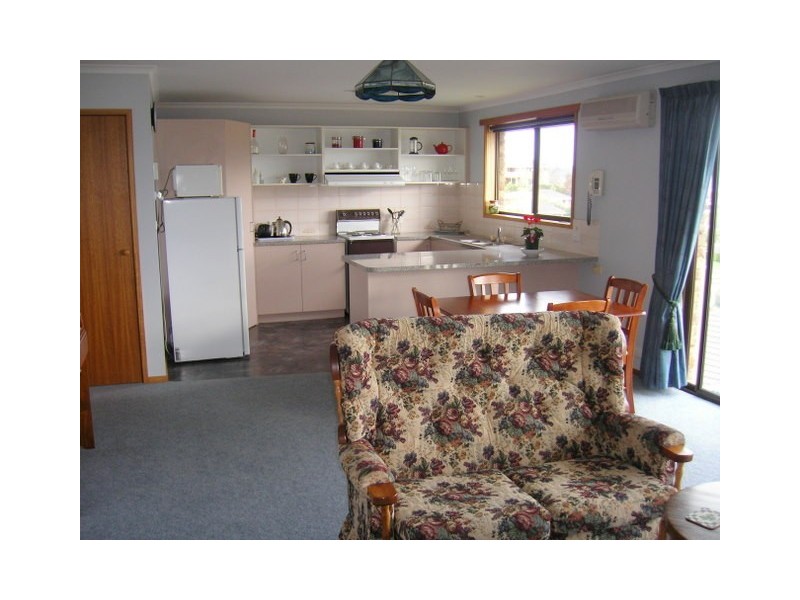 21A Balamara Street, Bellerive TAS 7018
