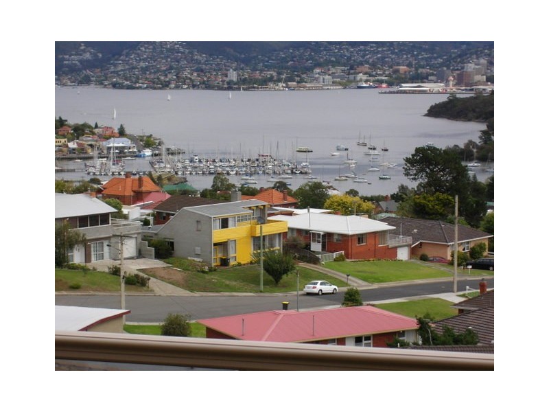 21A Balamara Street, Bellerive TAS 7018