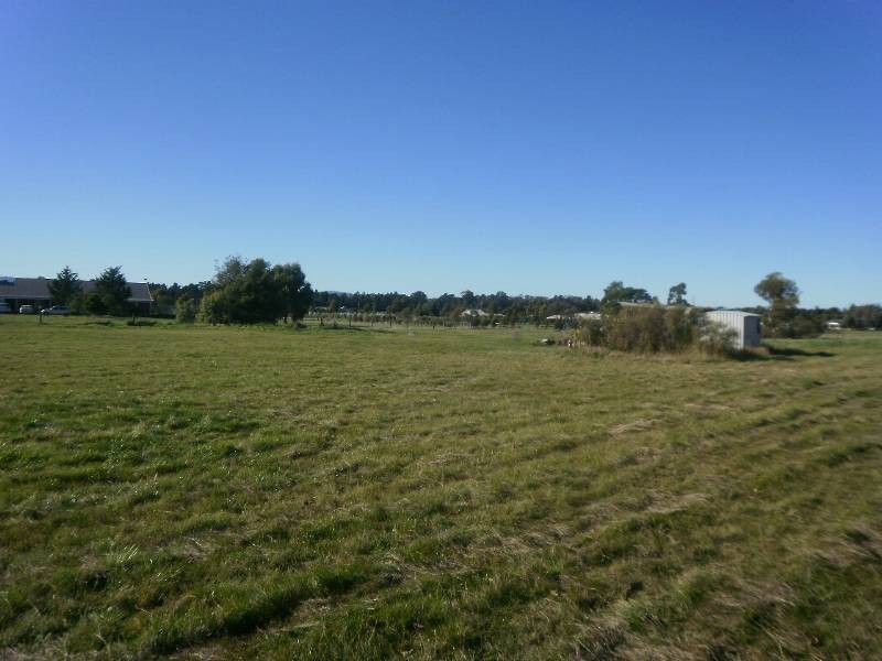 2/124 Saxon Drive, Acton Park TAS 7170