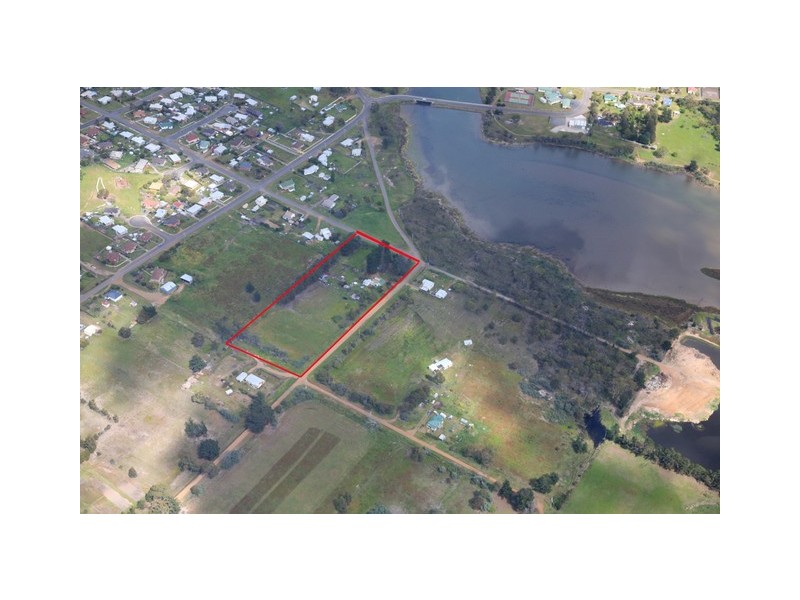 4 Amelia Street, Triabunna TAS 7190