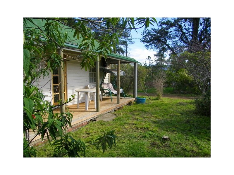 4 Amelia Street, Triabunna TAS 7190