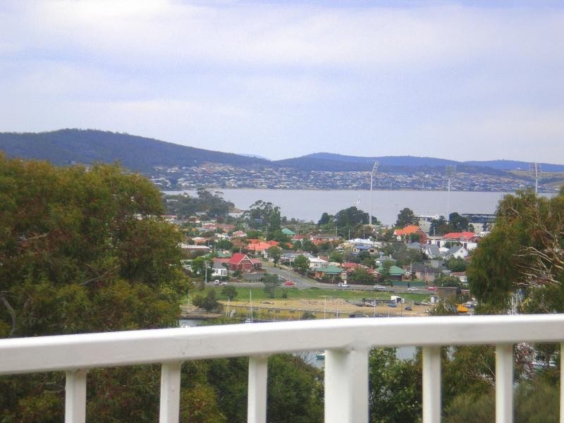 19 Haven Court, Rosny TAS 7018