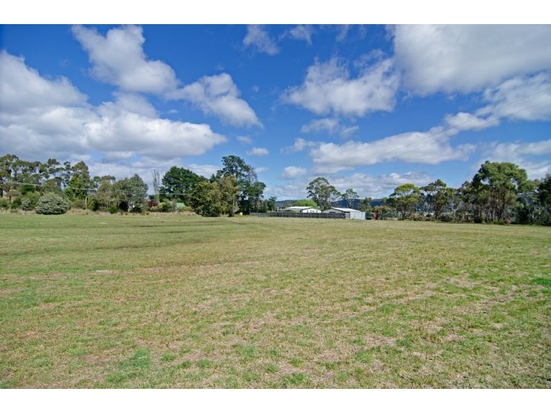 12 Spencer Street, Triabunna TAS 7190