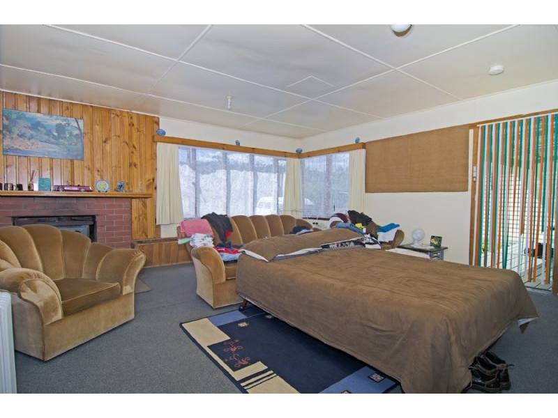 12 Spencer Street, Triabunna TAS 7190