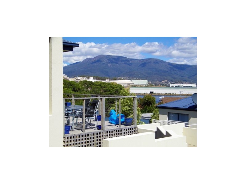 7/62 Saundersons Road, Risdon TAS 7017