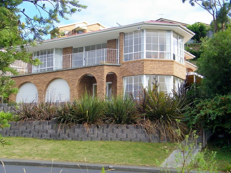 7 Coolac Court, Lindisfarne TAS 7015