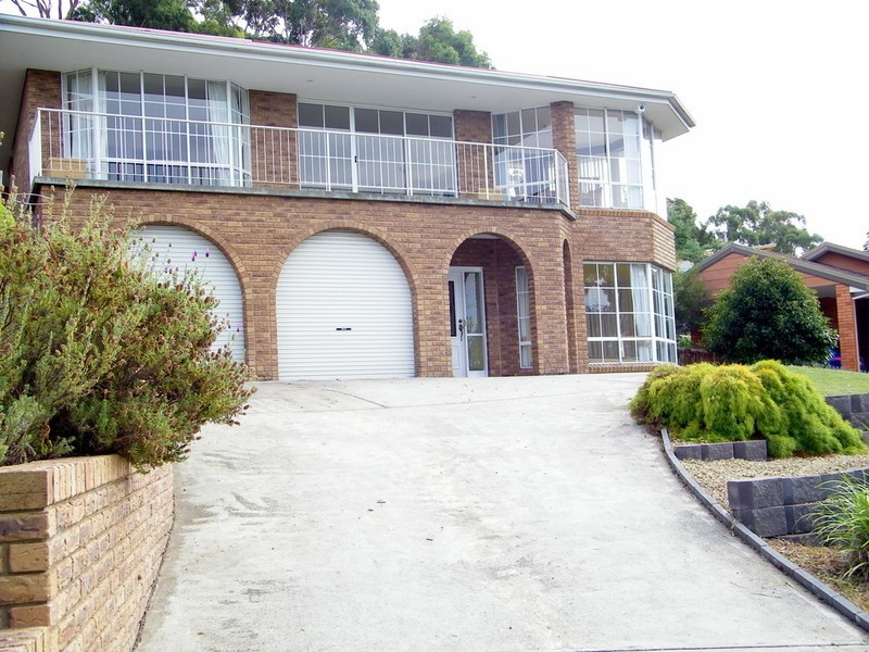 7 Coolac Court, Lindisfarne TAS 7015
