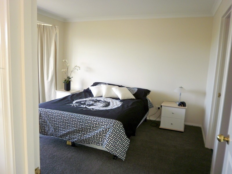 7 Coolac Court, Lindisfarne TAS 7015
