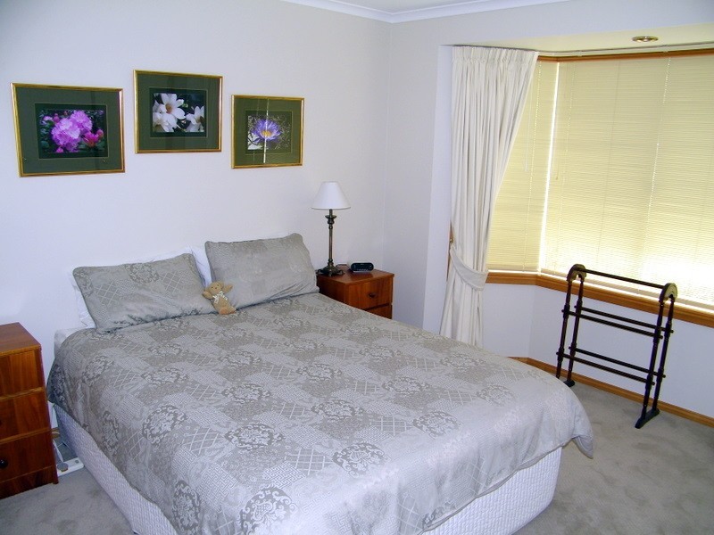 2/20 Minno Court, Howrah TAS 7018