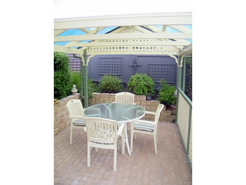 2/20 Minno Court, Howrah TAS 7018