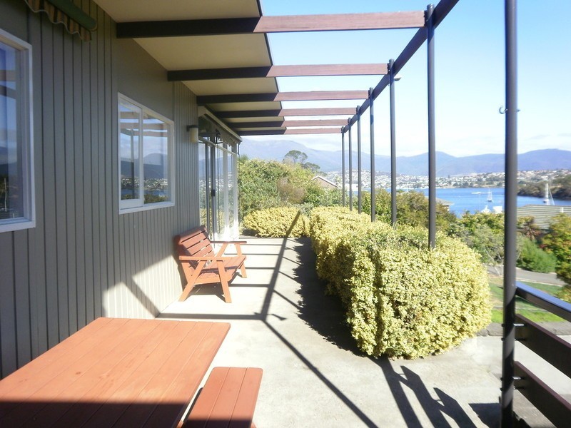 57 Derwent Avenue, Geilston Bay TAS 7015