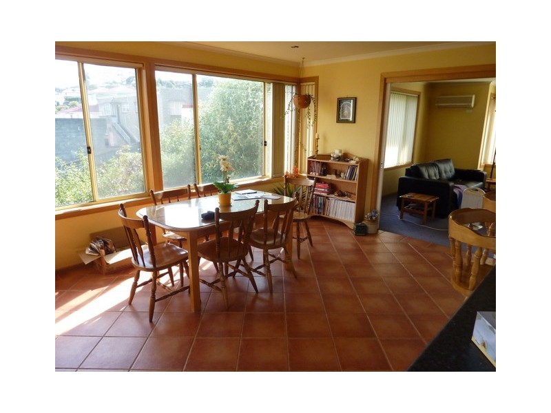 108 Gordons Hill Road, Lindisfarne TAS 7015