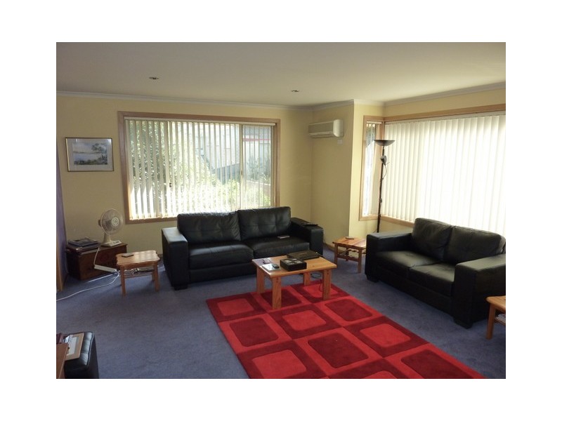 108 Gordons Hill Road, Lindisfarne TAS 7015