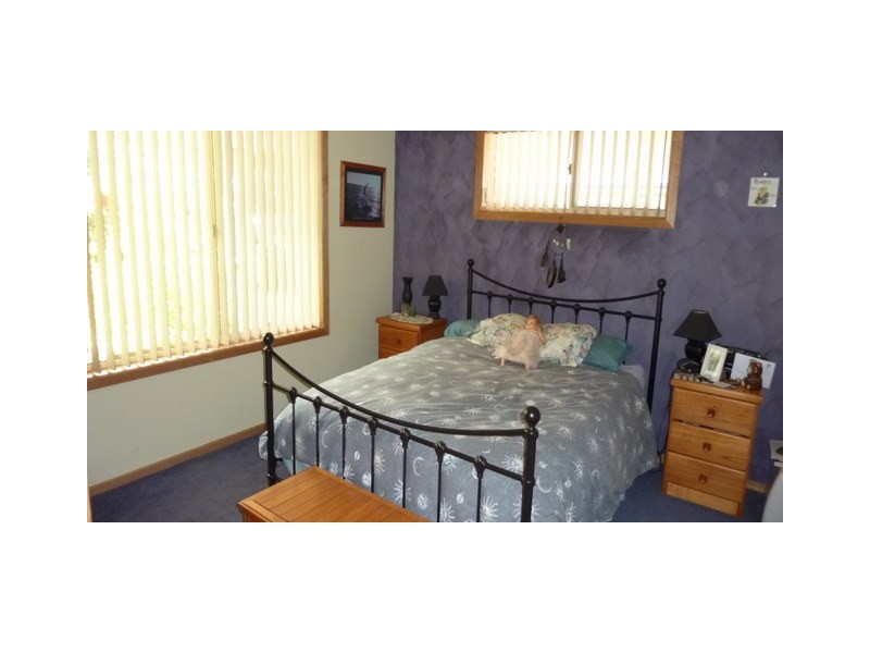 108 Gordons Hill Road, Lindisfarne TAS 7015