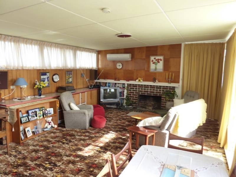 4 Chatsworth Street, Rose Bay TAS 7015