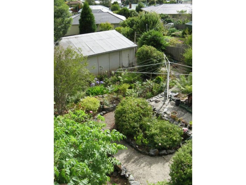 4 Chatsworth Street, Rose Bay TAS 7015