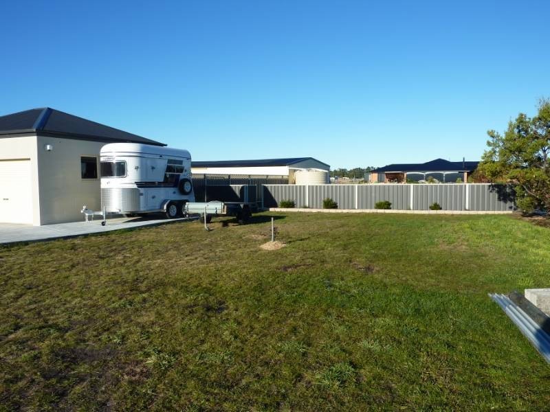 4 Rotary Place, Acton Park TAS 7170