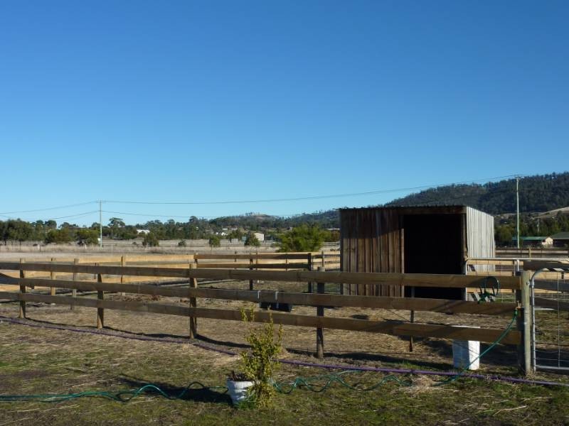 4 Rotary Place, Acton Park TAS 7170