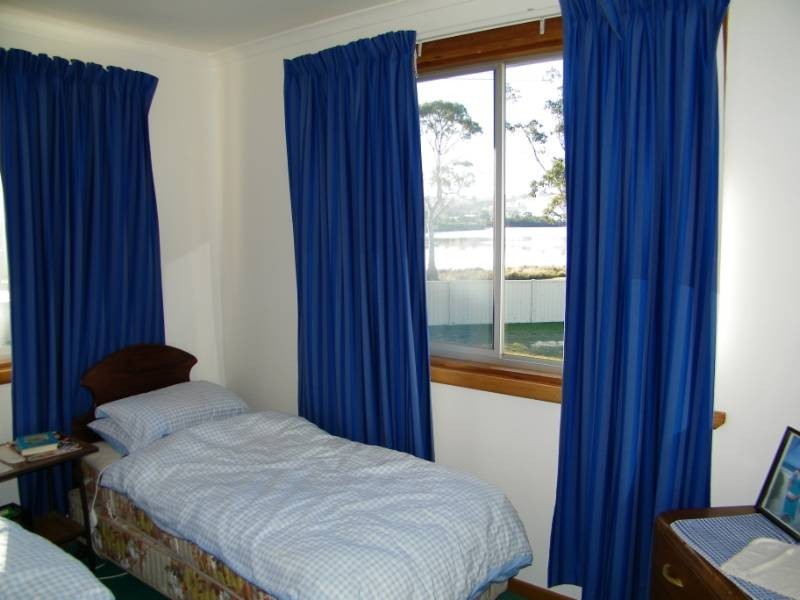 3 Esplanade, Triabunna TAS 7190