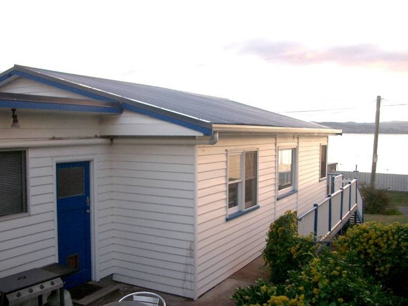 27 Spitfarm Road, Opossum Bay TAS 7023