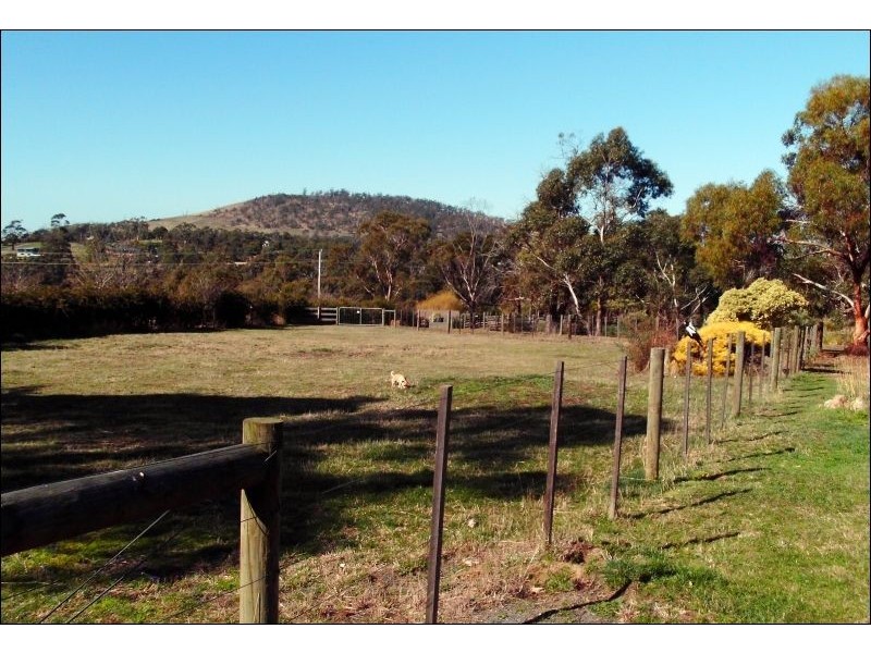 42 Berwick Close, Acton Park TAS 7170