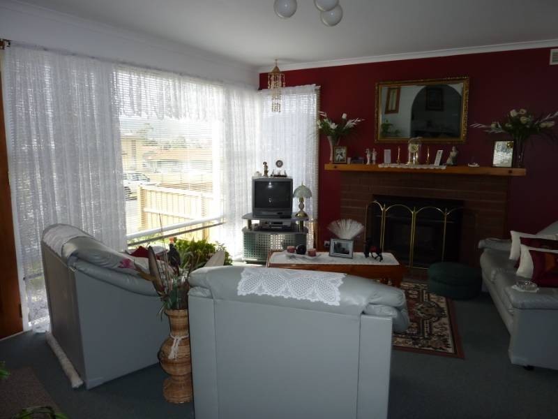 20 Duntroon Drive, Rokeby TAS 7019