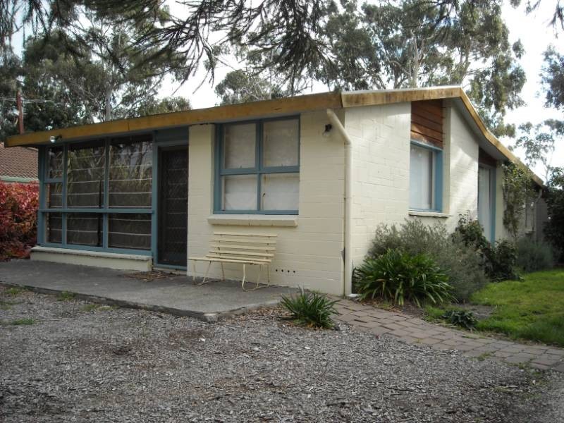 32 Surf Road, Seven Mile Beach TAS 7170