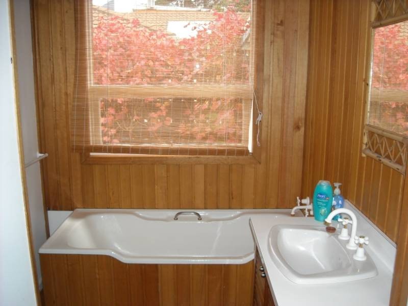 32 Surf Road, Seven Mile Beach TAS 7170