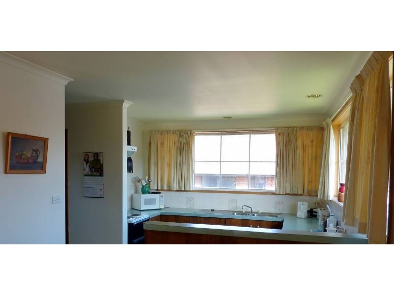 4 Golf Links Road, Geilston Bay TAS 7015