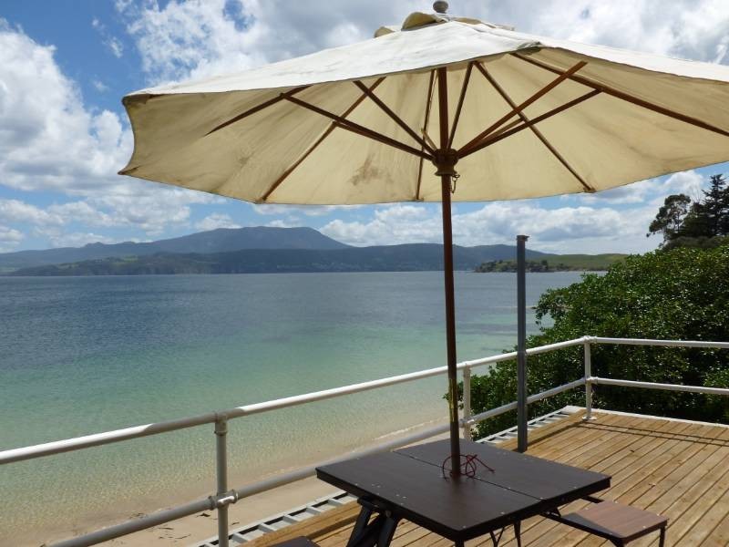 80 Spitfarm Road, Opossum Bay TAS 7023