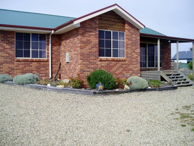 5 Meadows Place, Opossum Bay TAS 7023