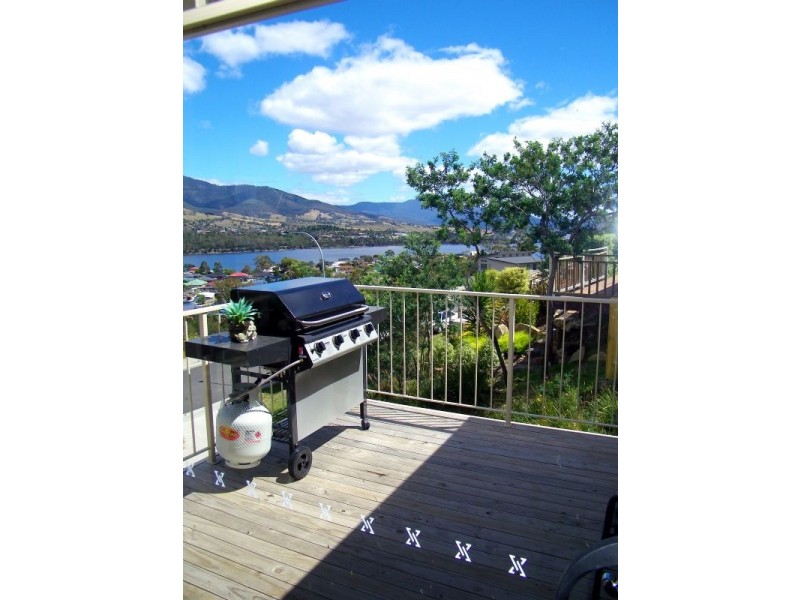 39 Grevillea Avenue, Old Beach TAS 7017