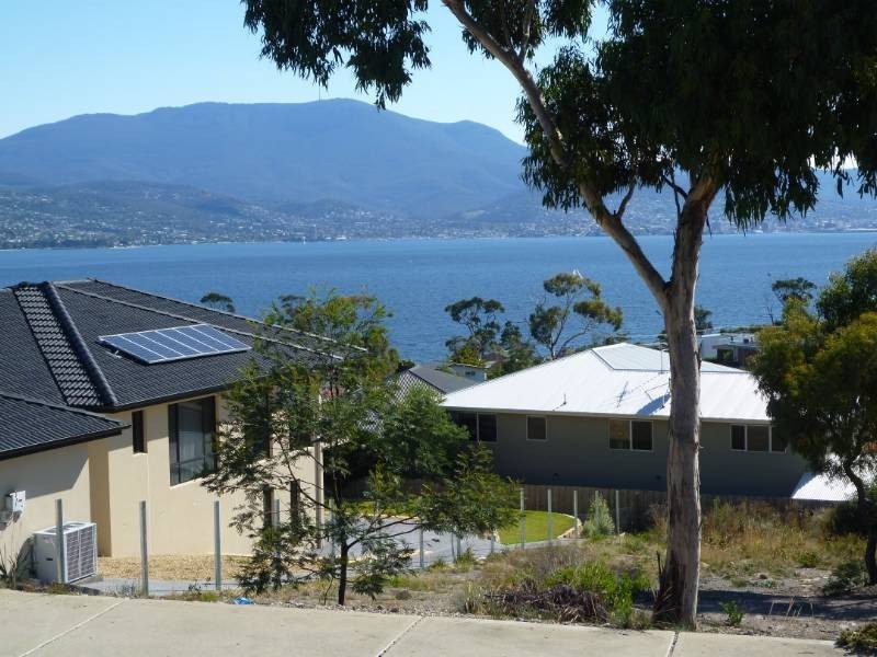 643 Oceana Drive, Tranmere TAS 7018