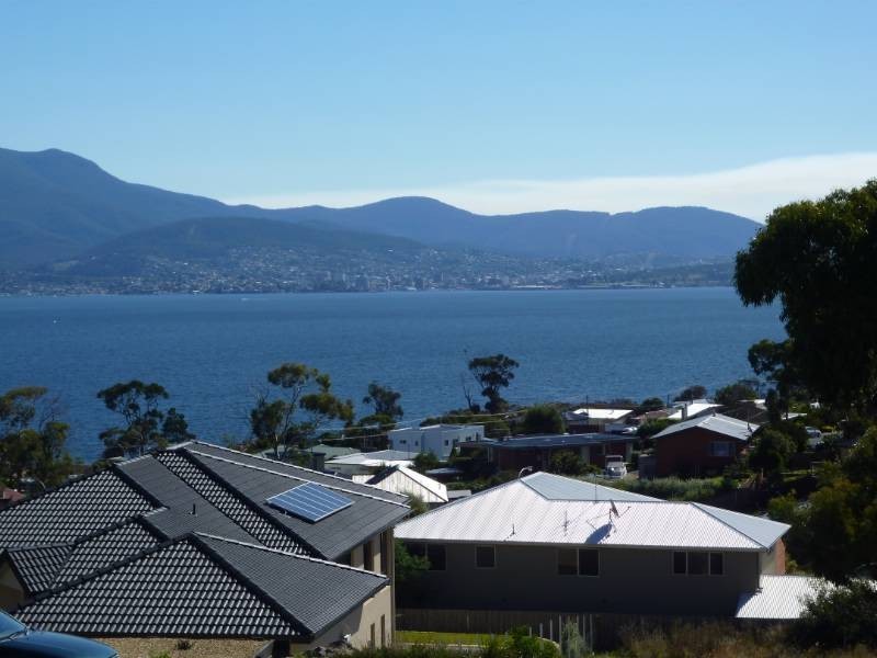 643 Oceana Drive, Tranmere TAS 7018