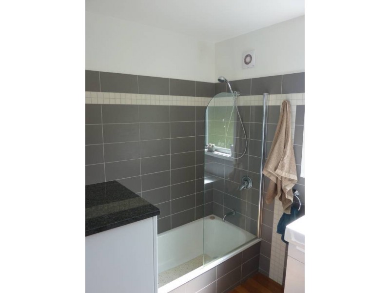 39 Spitfarm Road, Opossum Bay TAS 7023