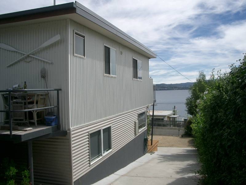 39 Spitfarm Road, Opossum Bay TAS 7023