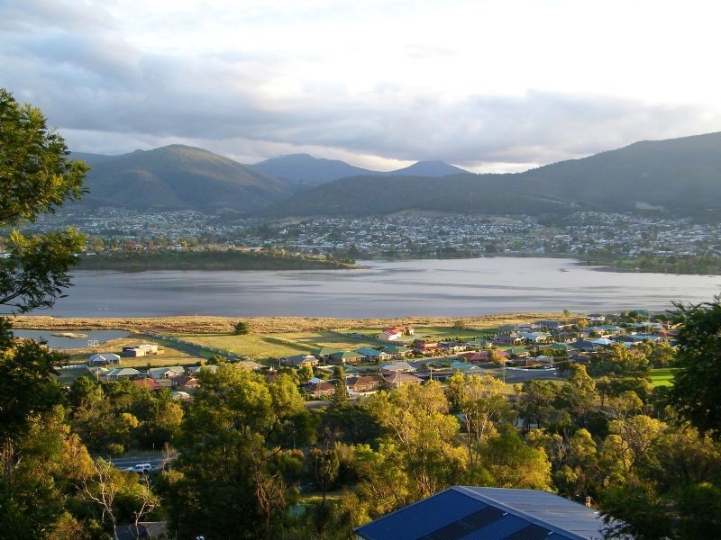 6 White Gum Place, Old Beach TAS 7017