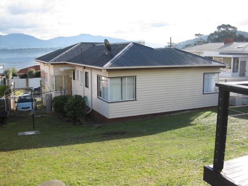 42 East Derwent Highway, Rose Bay TAS 7015