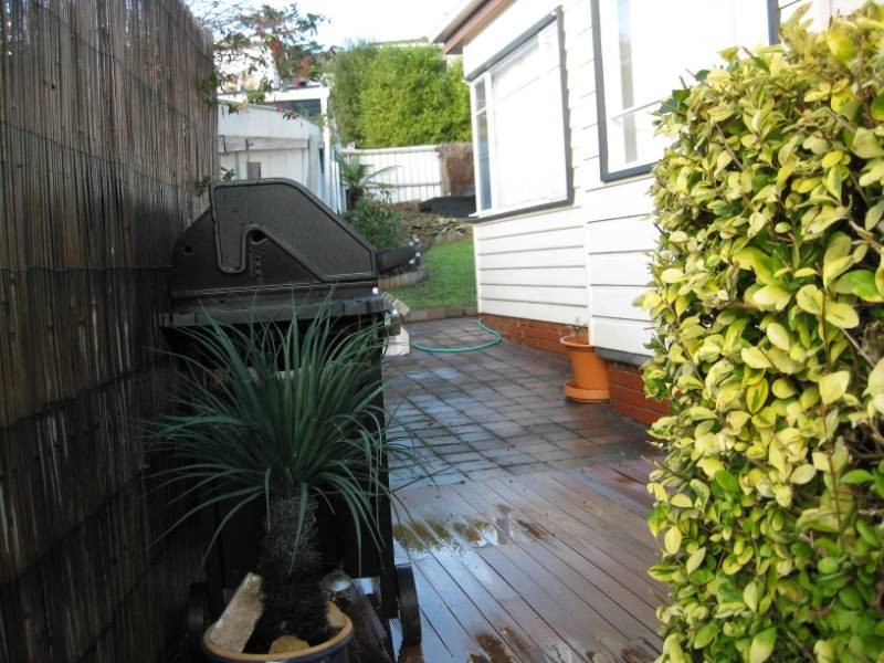 42 East Derwent Highway, Rose Bay TAS 7015