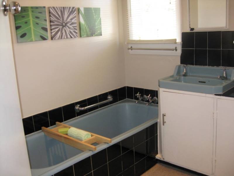 42 East Derwent Highway, Rose Bay TAS 7015