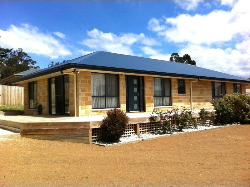 4 Calverton Place, South Arm TAS 7022