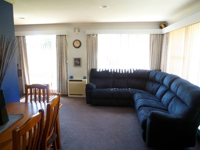 22 Tanundal Street, Howrah TAS 7018