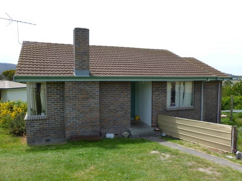 5 Sunray Court, Rokeby TAS 7019