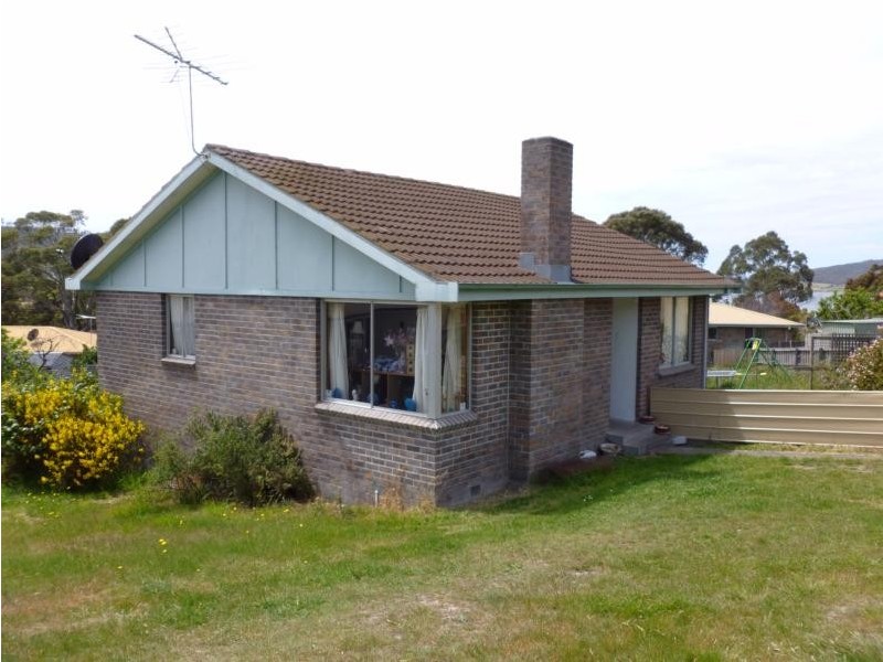 5 Sunray Court, Rokeby TAS 7019