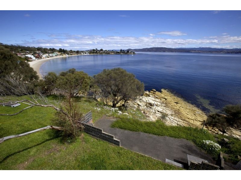 98A Spitfarm Road, Opossum Bay TAS 7023