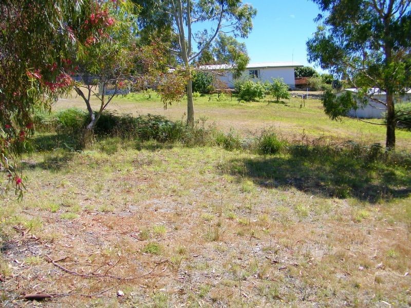 92 Barton Avenue, Triabunna TAS 7190