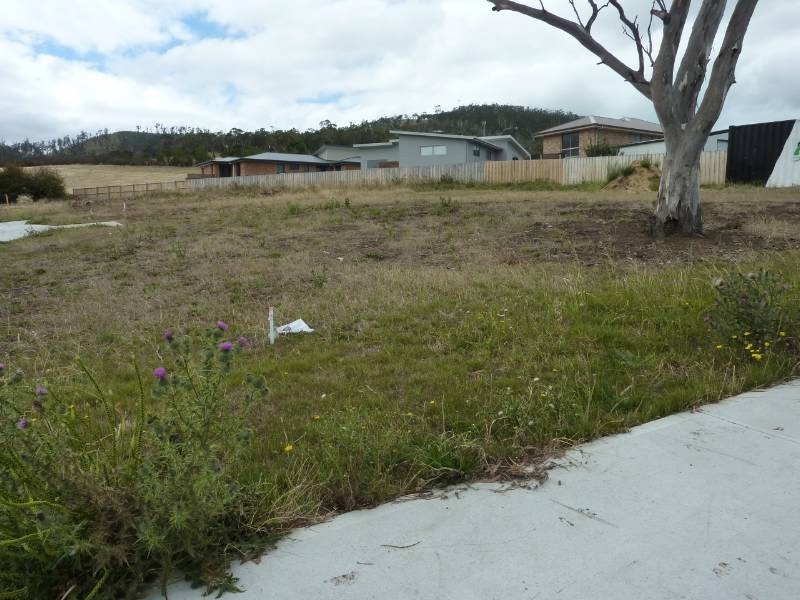 20 Mariah Crescent, Oakdowns TAS 7019