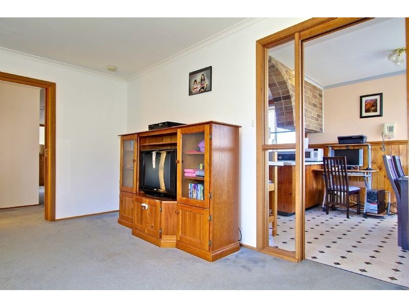 35 Checquers Street, Rokeby TAS 7019