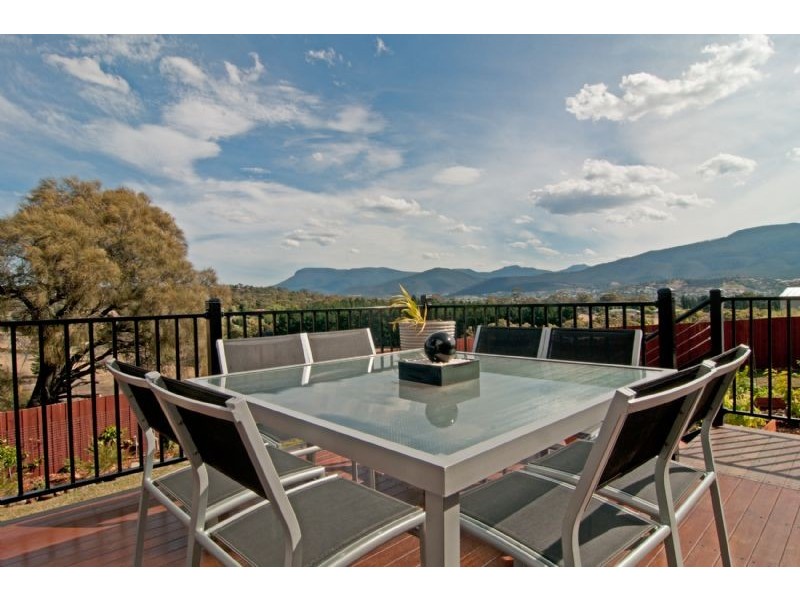 1/16 Rachel Crescent, Old Beach TAS 7017